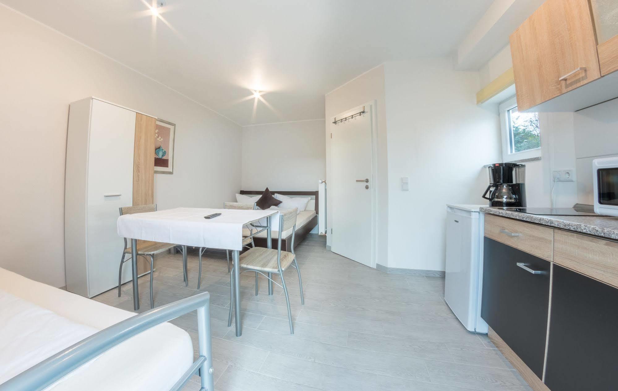 Pension & Appartments Landhaus Bettina פולדה מראה חיצוני תמונה